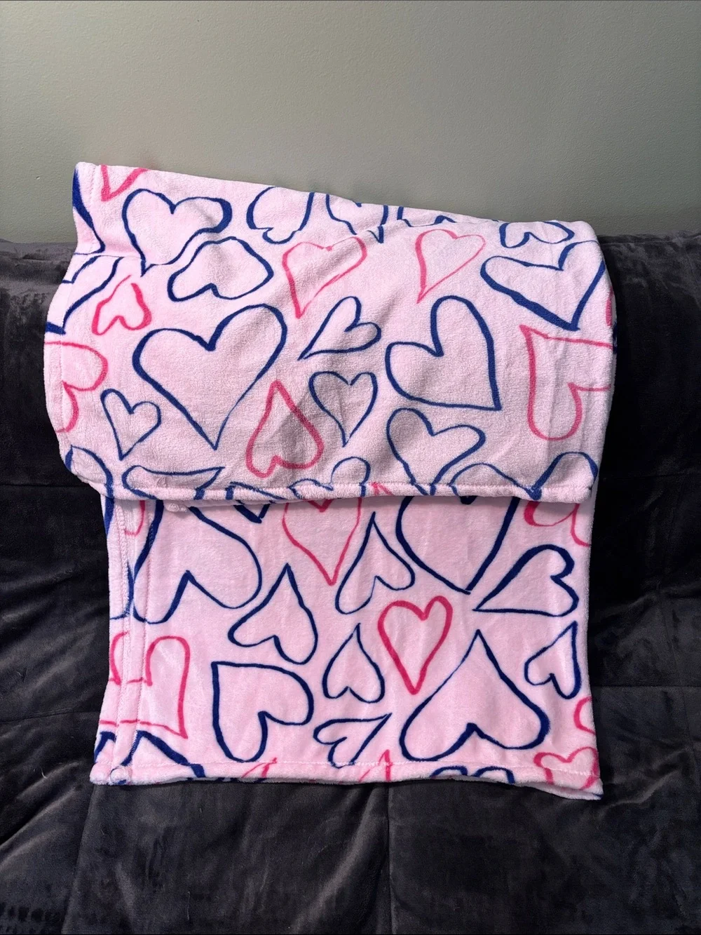 Pink Heart Print Plush Blanket